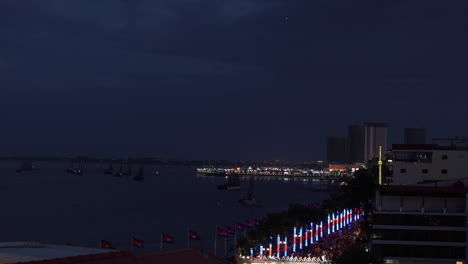 Timelapse-of-Water-Festival-in-Phnom-Penh,-Cambodia