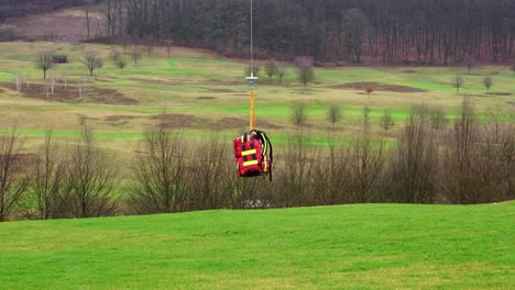 Untere-Medizinische-Notfalltasche-Mit-Lieferdrohne-Einziehbares-Kabel-Und-Abnehmbar