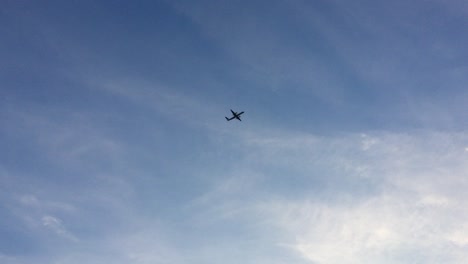 德國德累斯登上空的飛機