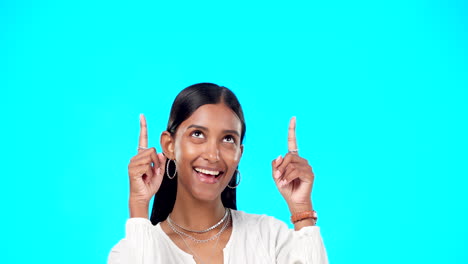 maqueta, cara y mujer india apuntando hacia arriba