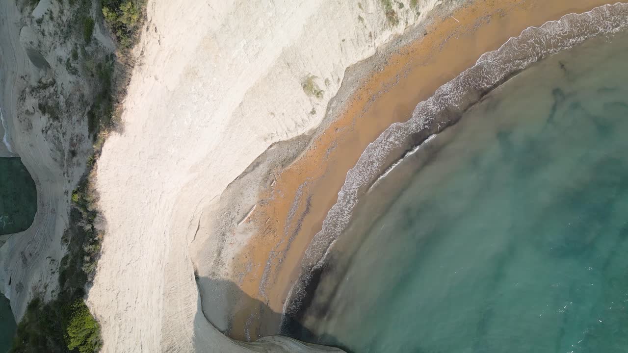 Vista aerea dall'alto della Spiaggia di Capo Drastis.