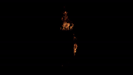 fuego detrás de una puerta o pared