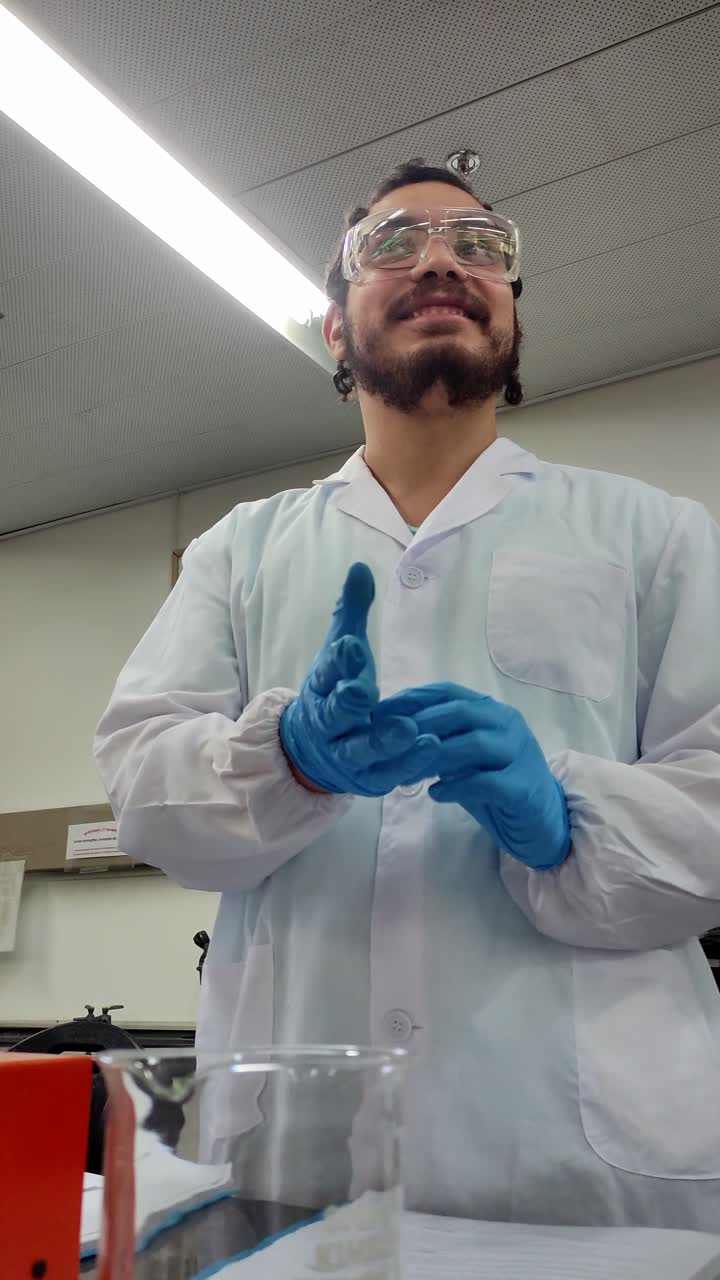 experimento científico en un entorno de laboratorio