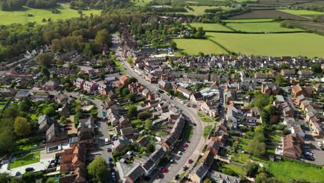 Hiperlapso-De-Un-Pequeño-Pueblo-En-La-Campiña-Inglesa