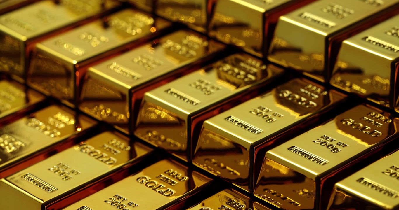Collezione di lingotti d'oro lucidi con marchi disposti a gradini