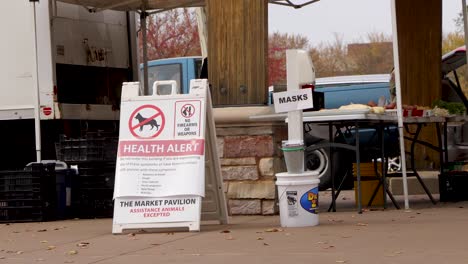 Health-alert-warning-signs-at-the-park-entrance