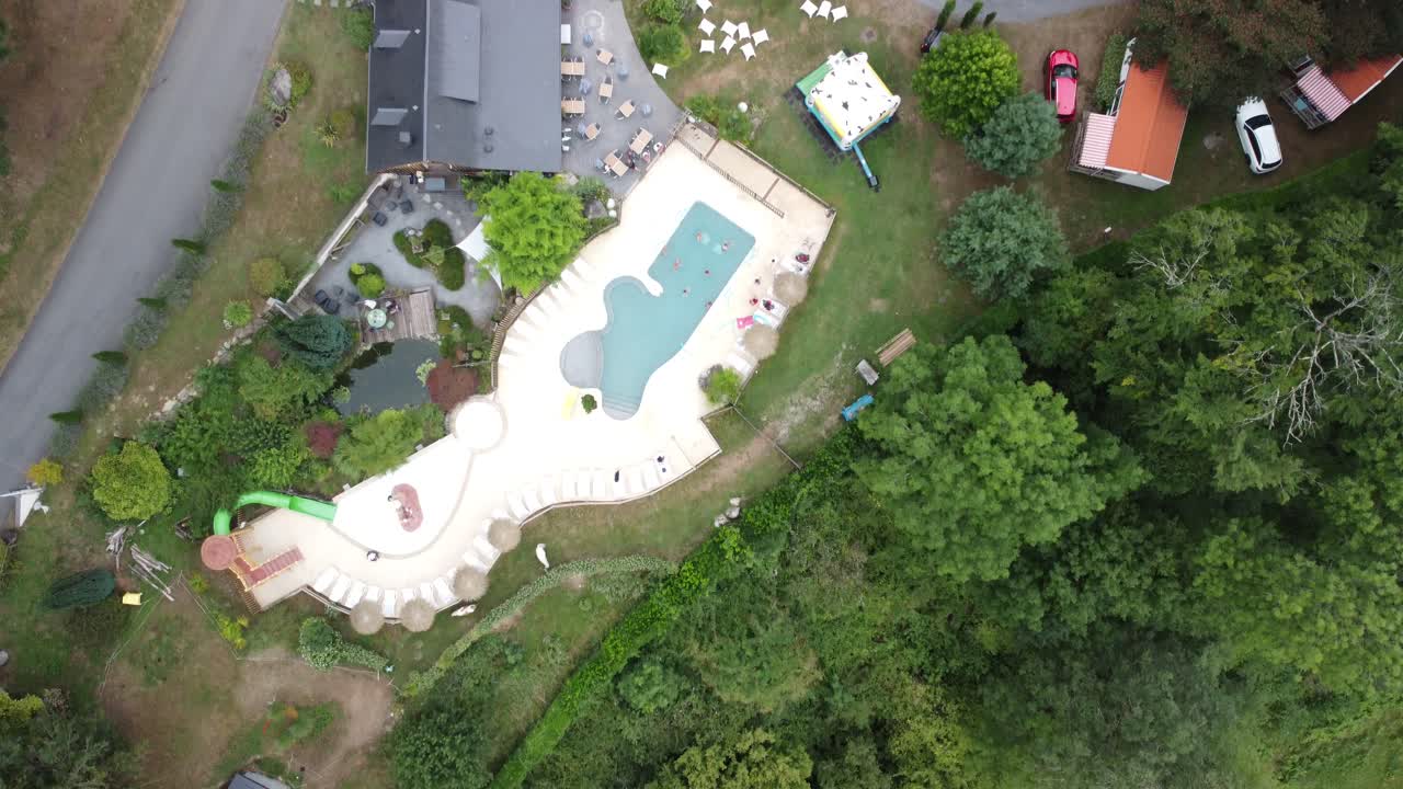 프랑스에서 촬영한 영상, 4k-1에서 dji mini 2로 루르드