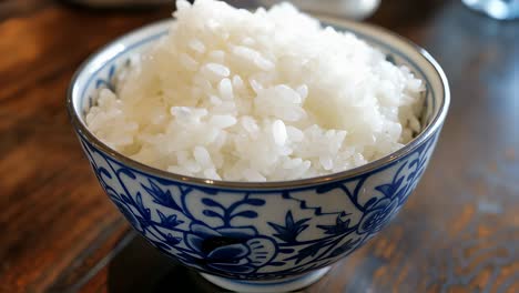 a bowl of cooked white rice