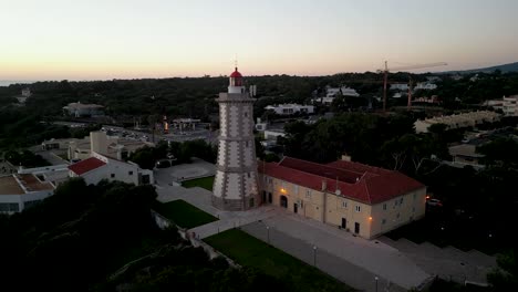 movimiento de asteroides del faro de guia - cascais, portugal