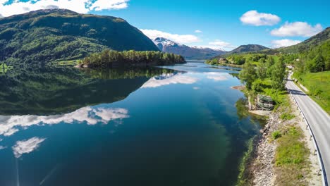 Wunderschöne-Natur-Norwegen.-Flug-über-Den-Sognefjord.