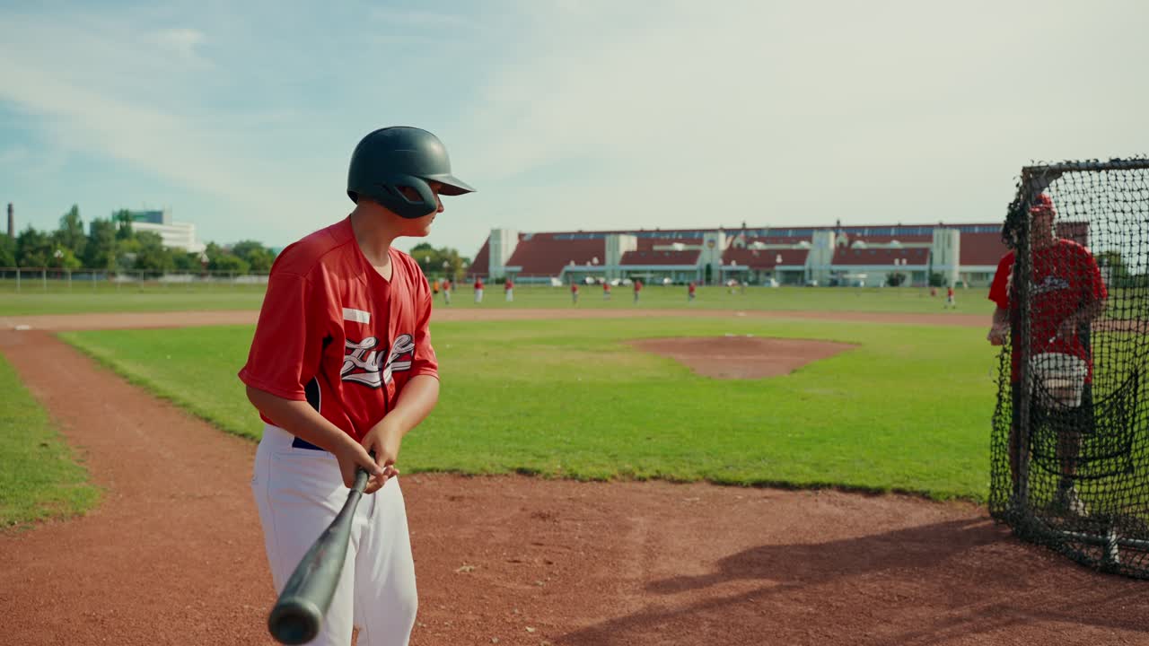 Giocatori di baseball sul campo