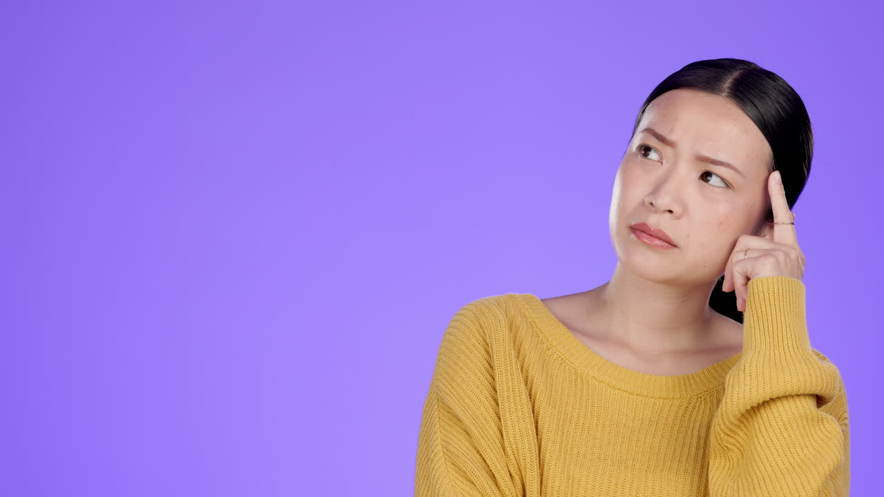 아시아 여성, 모형에 대해 생각하고 궁금합니다.