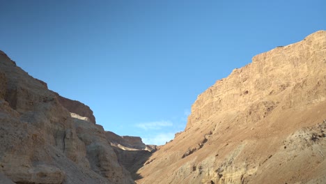 valle de montaña en el desierto de israel