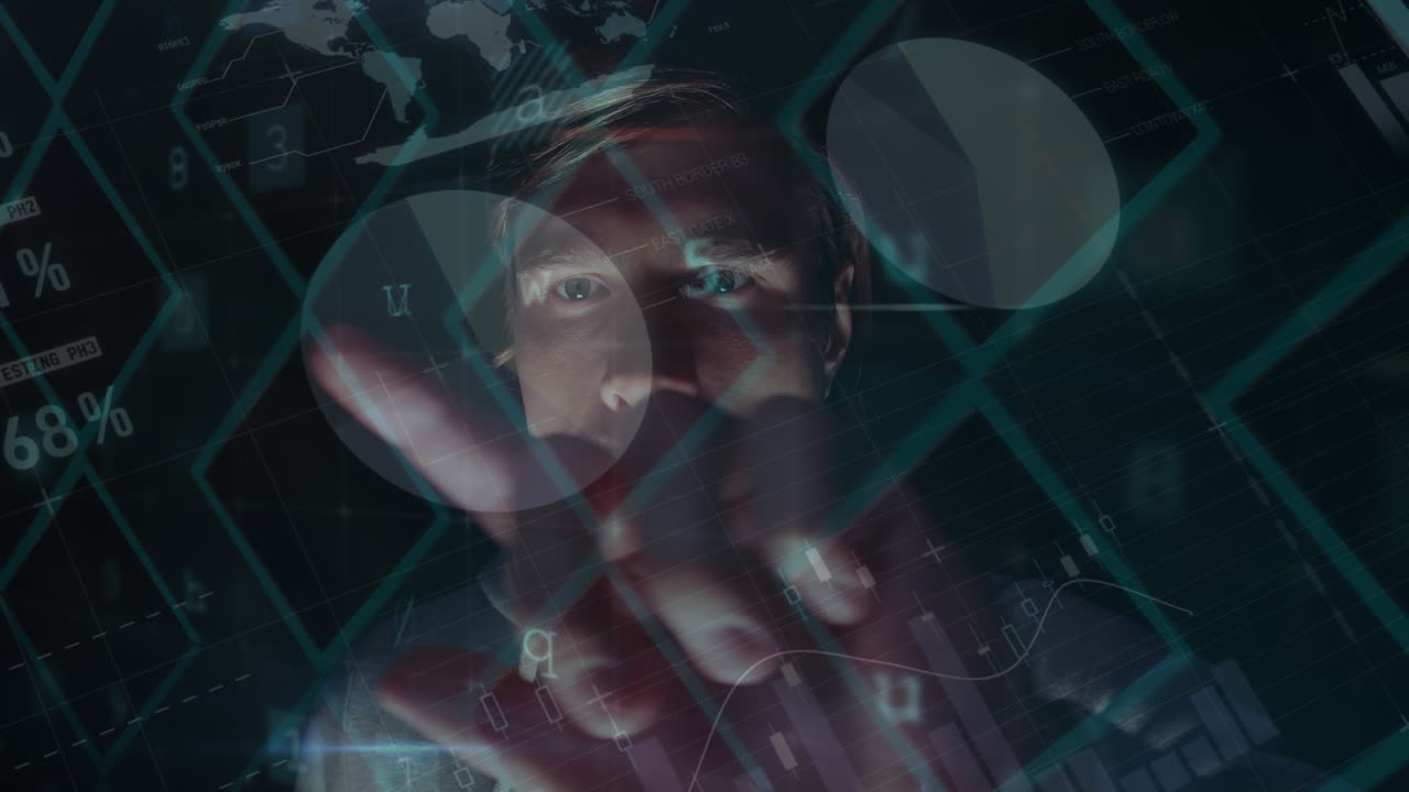 animación del texto de advertencia de seguridad en línea sobre el hacker utilizando una pantalla interactiva