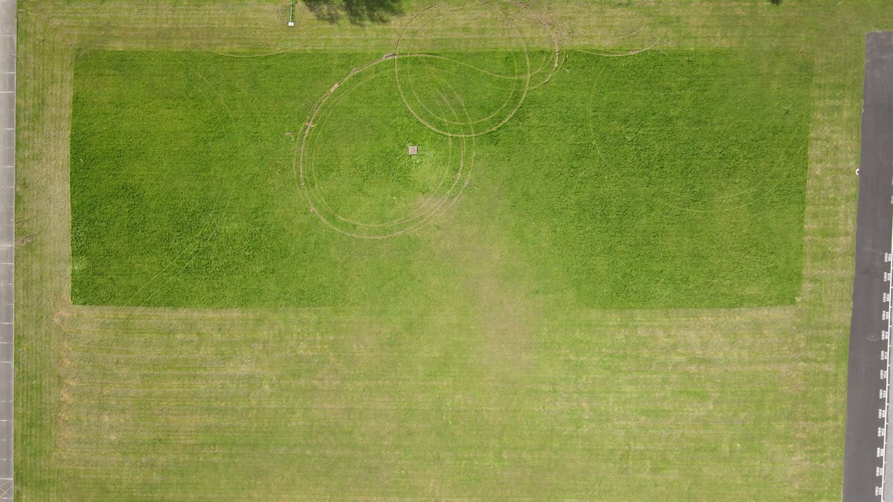 시의회 더블린 에어리얼에 의한 미니 축구장 유지보수