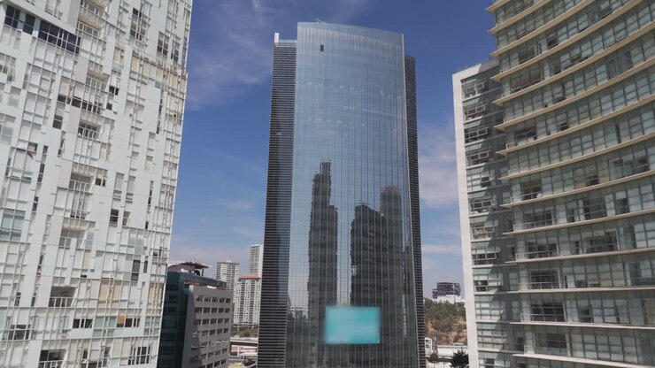 Veduta aerea di edifici a Santa Fe, Messico, vicino a La Mexicana