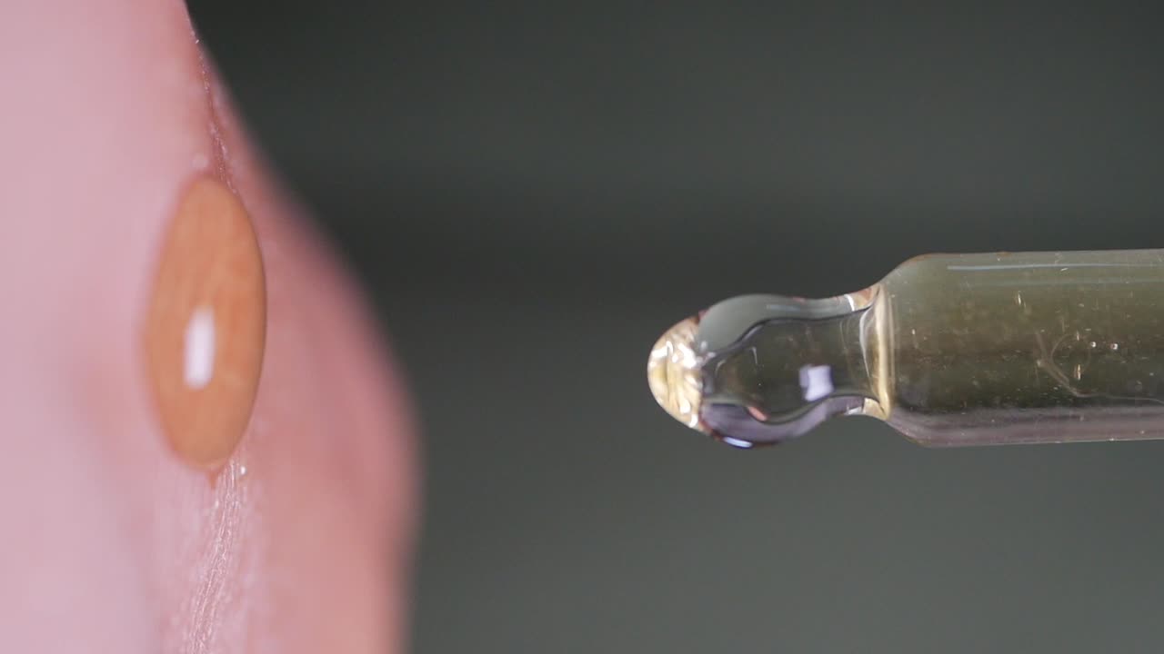 Serum application to skin