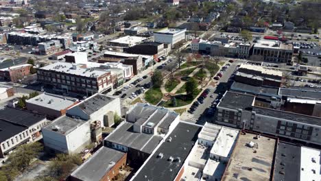 fountain square park_bowling green kentucky_aerial drone of the gentrified business district