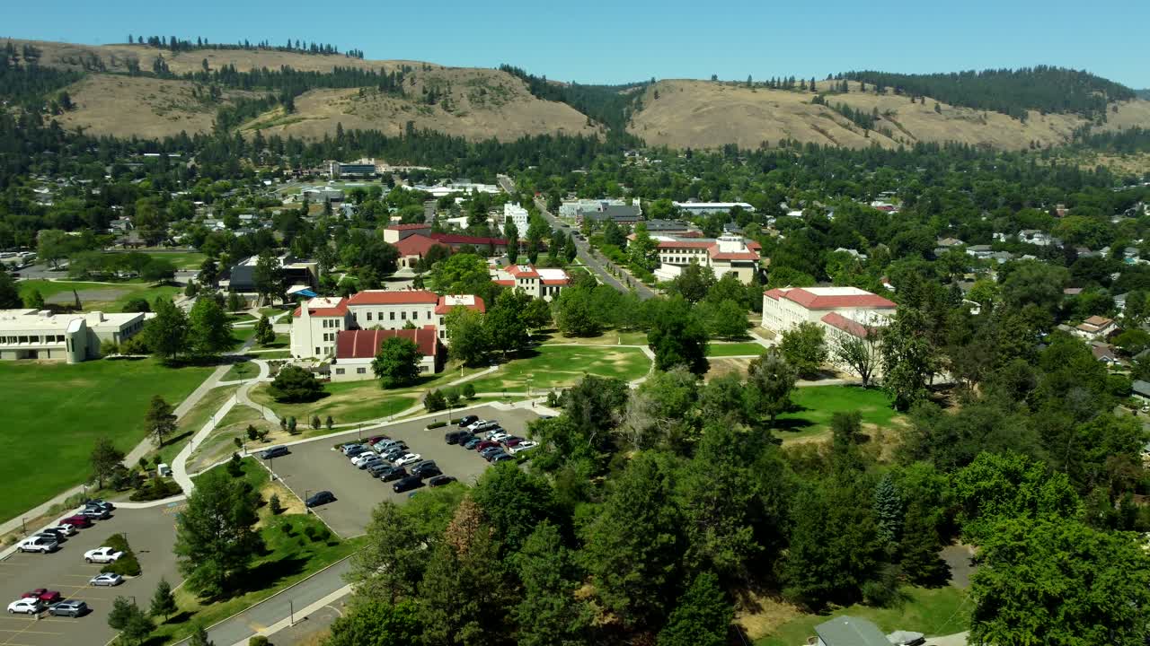 US, Oregon, La Grande, Eastern Oregon University, 2025-08-11 - Drone view of Eastern Oregon University (EOU) campus