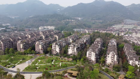 The-villa-and-villa-community-in-Shijingpo