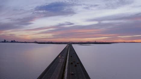 Puente-Que-Conecta-Portland-Con-Corpus-Christi-Texas-Durante-Un-Día-De-Puesta-De-Sol