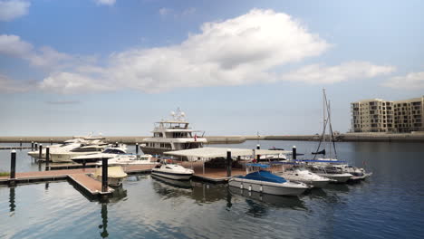 Marina-port-on-the-coast-of-Muscat,-Oman