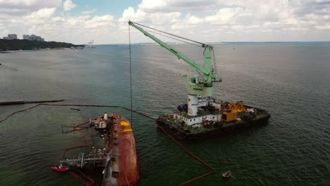 shipwreck salvage and oil spill cleanup operation