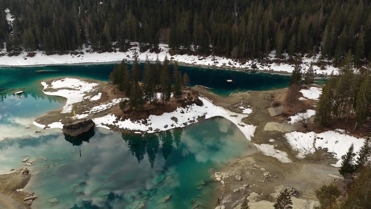 Lago Caumasee Cauma paesaggio natura esterno Svizzera altopiani svizzeri
