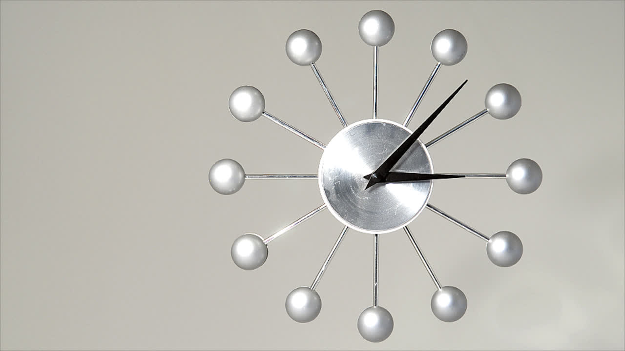 현대 손 시계 실행의 시간 경과