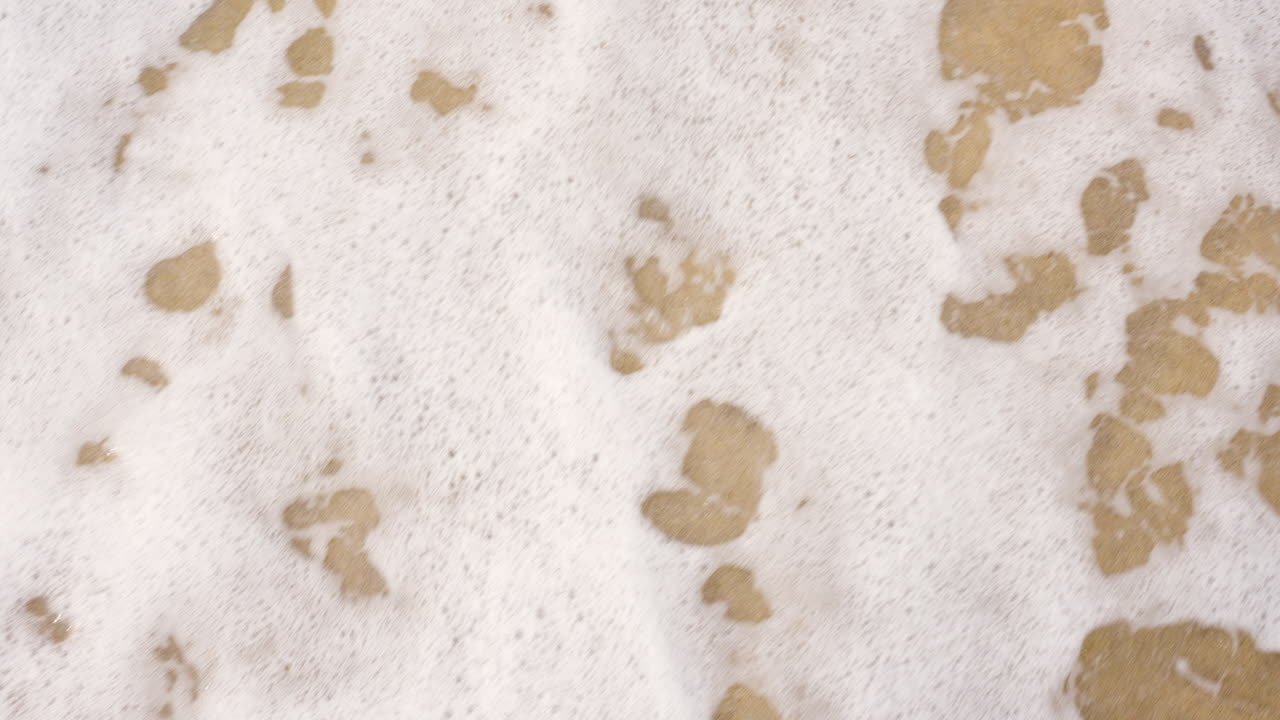 olas del océano en la playa