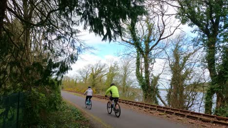 waterford greenway ireland cyclists cycle past