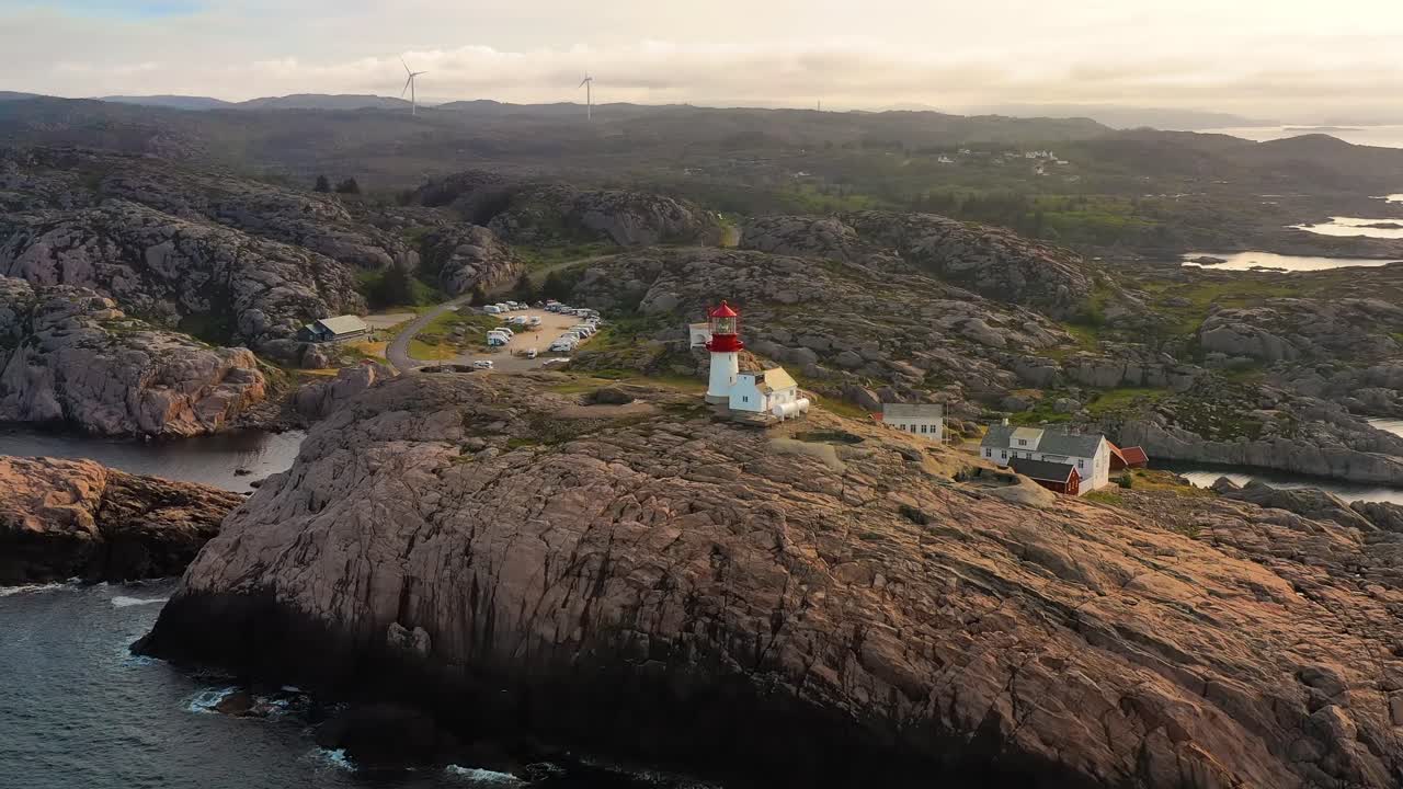 Coastal lighthouse. Lindesnes Lighthouse is a coastal lighthouse at the southernmost tip of Norway.