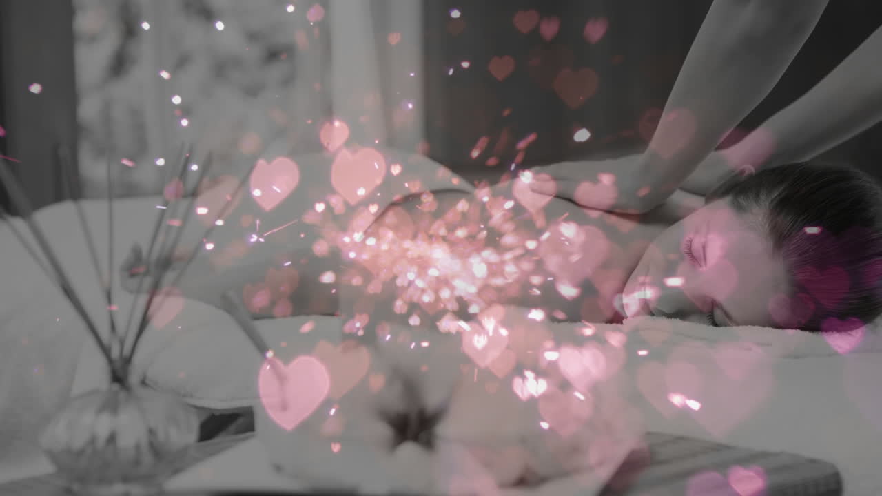 마사지를 받으면서 긴장을 풀고 있는 여자