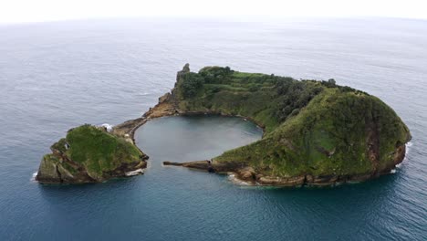 ilhéu de vila franca do campo islet in azores archipelago, aerial view