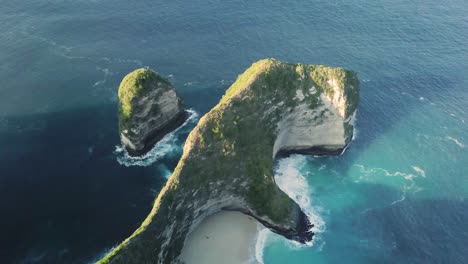 high aerial view over the beautiful kelingking beach on penida isalnd, bali