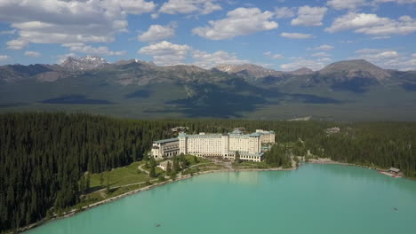 Aerial:-Chateau-Lake-Louise-hotel-in-Banff-National-Park,-Rocky-Mtns