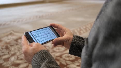 reading quran from phone