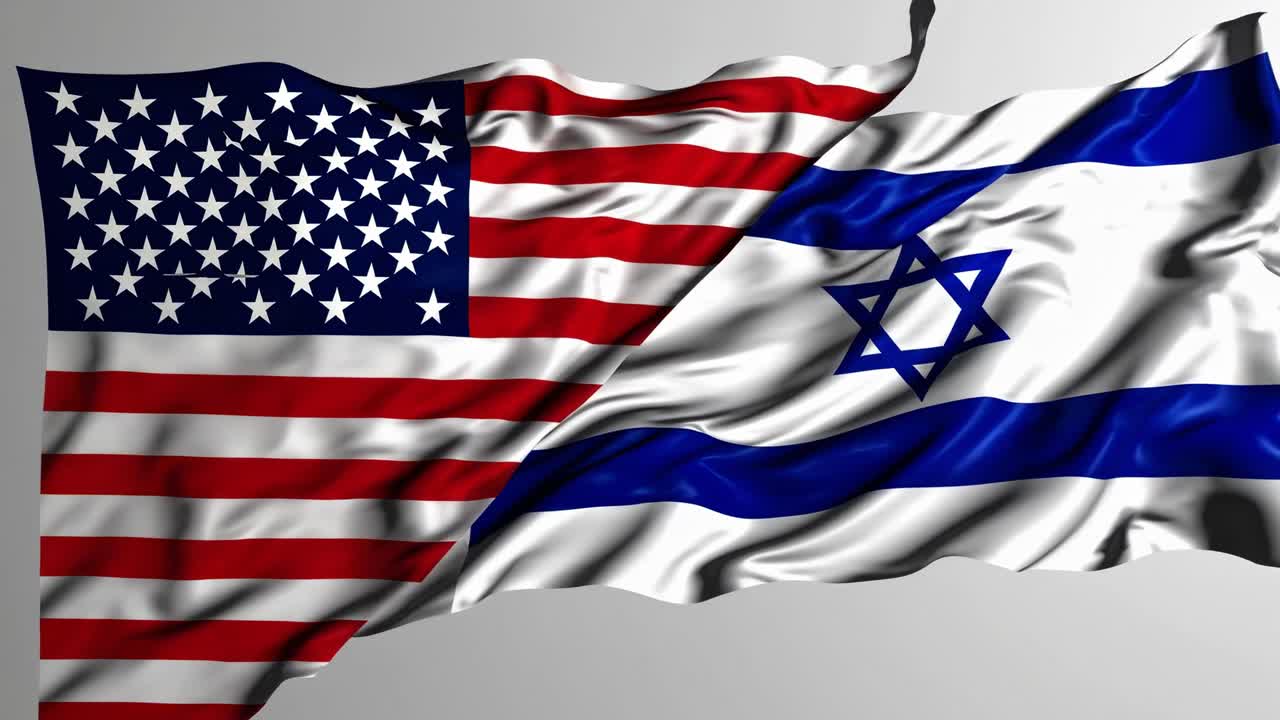 las banderas nacionales de estados unidos e israel ondeando una al lado de la otra, demostrando una fuerte conexión diplomática bilateral y una asociación internacional compartida en un fondo gris neutral.