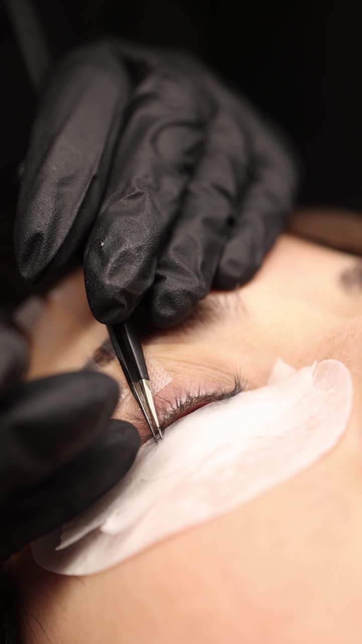 Eyelash Extension Application