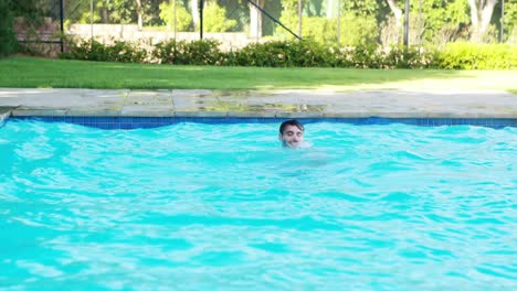 Man-swimming-in-the-pool
