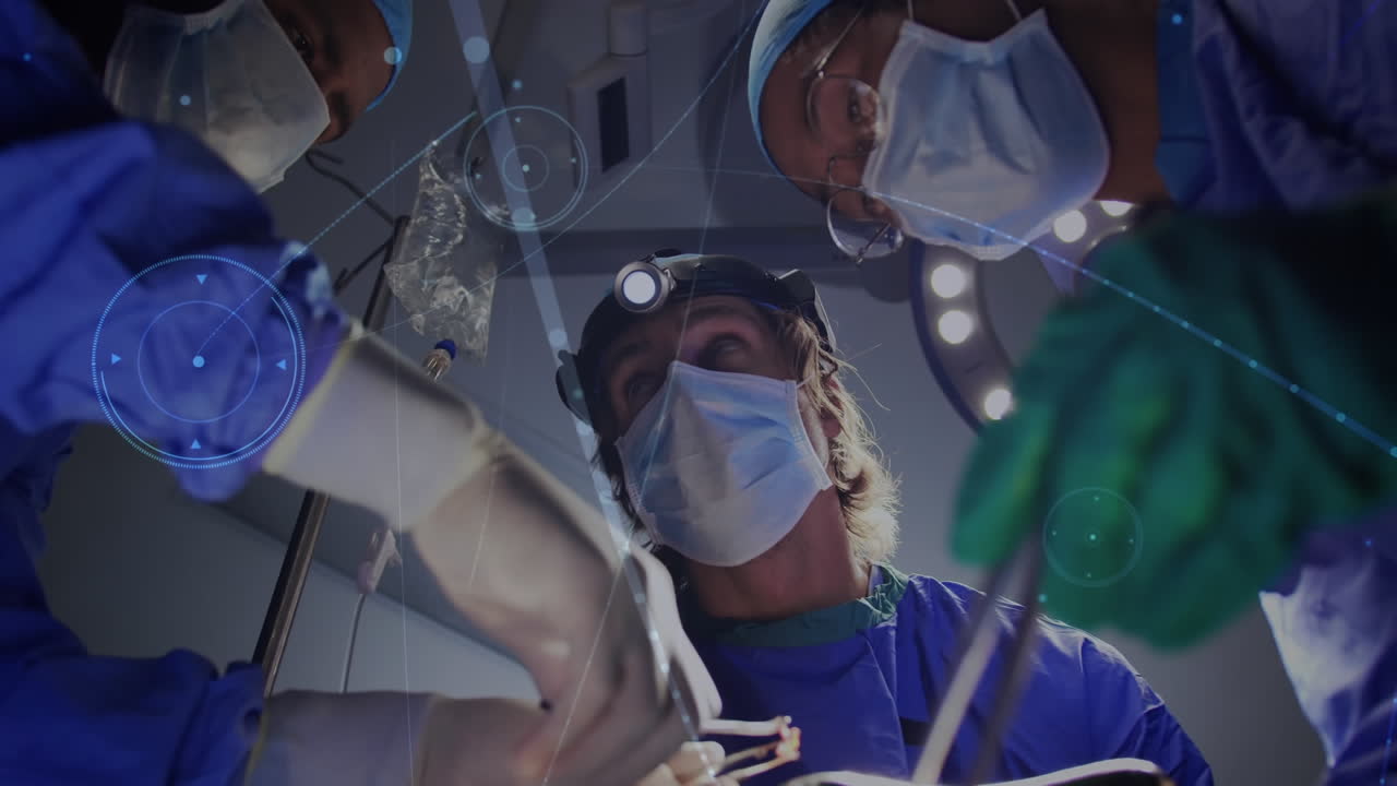 Animation of network of connections over surgeons in operating theater