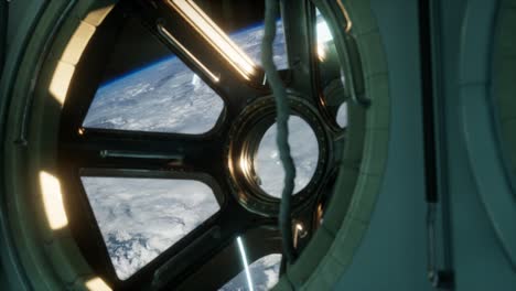 Cockpitansicht-Von-Der-Internationalen-Raumstation,-Die-In-Der-Nähe-Des-Planeten-Erde-Operiert