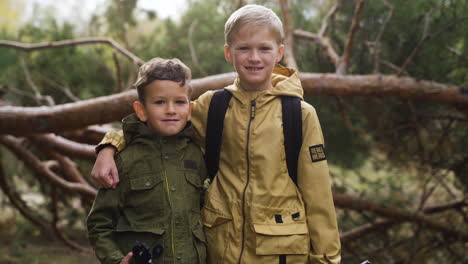 niños en la naturaleza