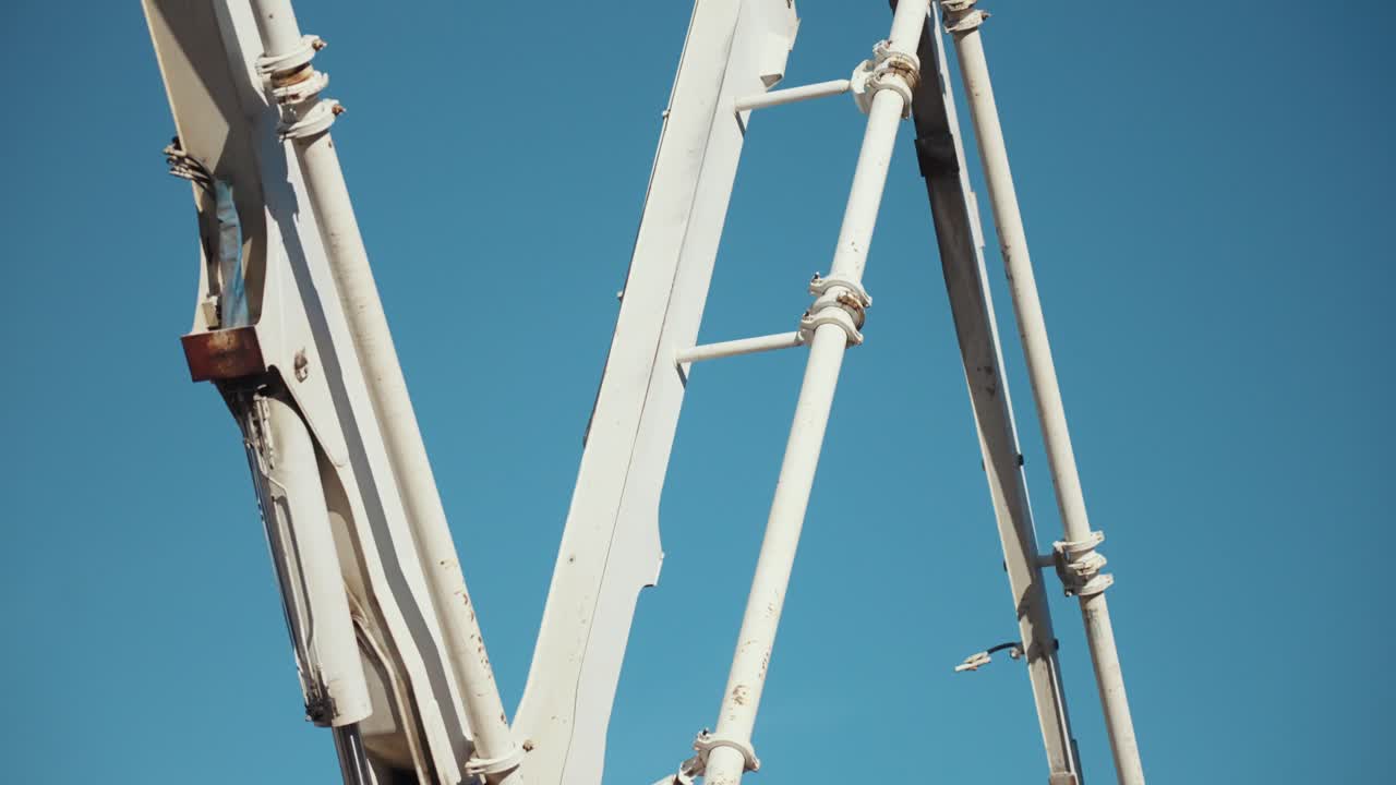 camión de bombeo de hormigón brazo de bombeo