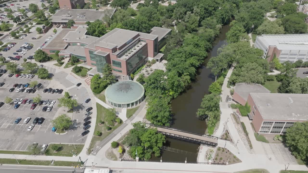 Michigan State University Aerial Drone looking dow Red Cedar River and Shaw Lane tilt up