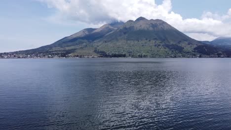 Amazing-drone-shot-of-Laje-San-Pablo-and-it´s-surroundings