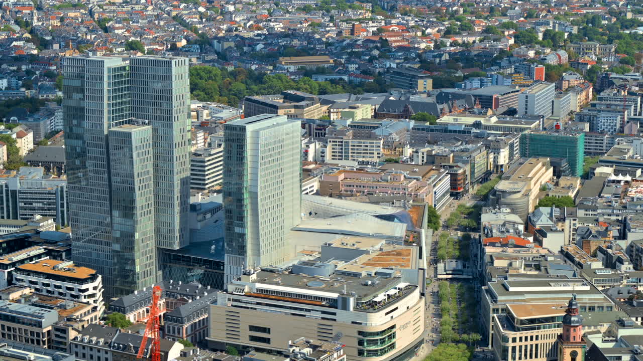 Luftfoto af PalaisQuartier GmbH and Co.KG i det centrale byområde i Frankfurt am Main, Tyskland