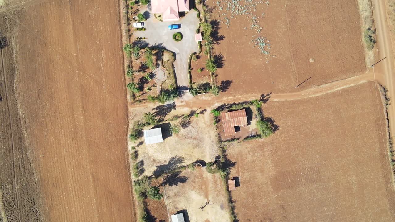 drone vista de la kenia rural