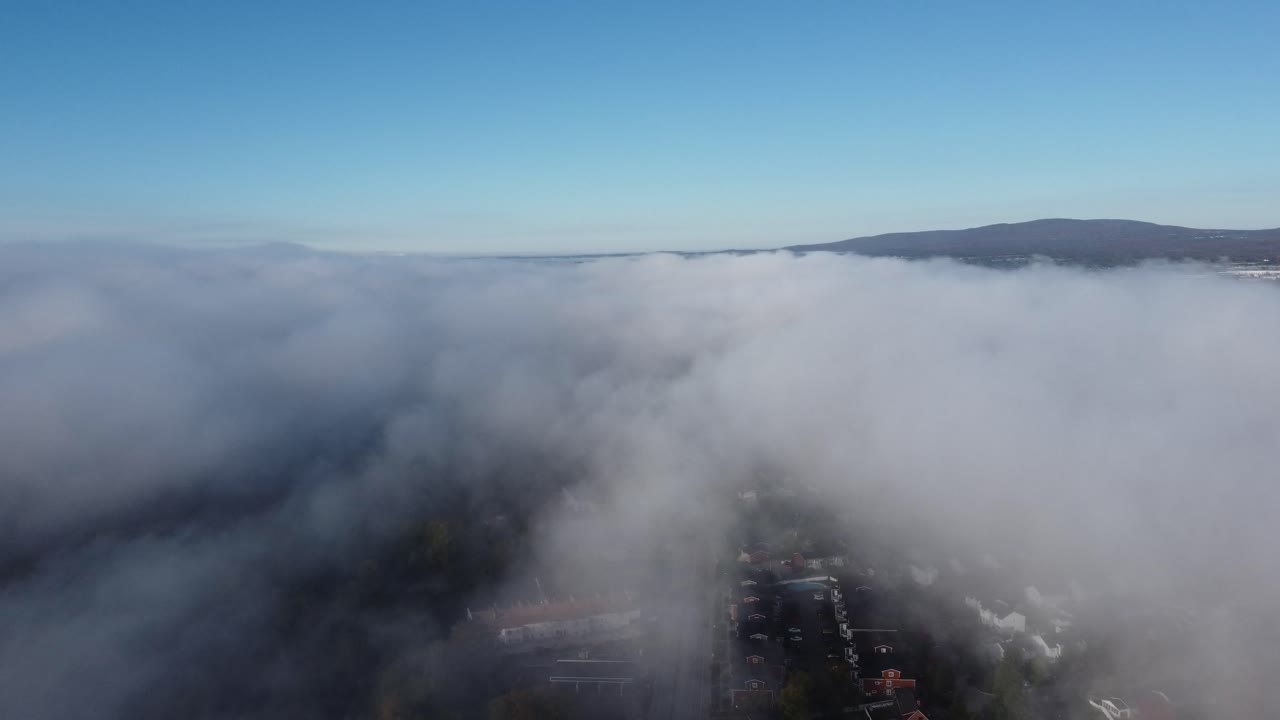 구름 비행, 여름 아침