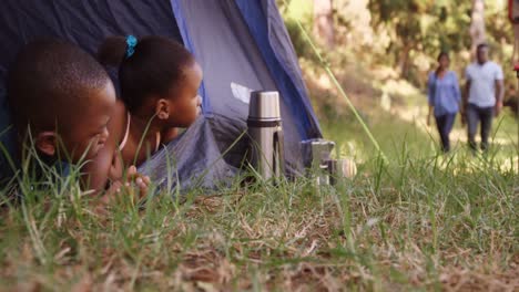 Children-waiting-their-parent-in-a-tent-